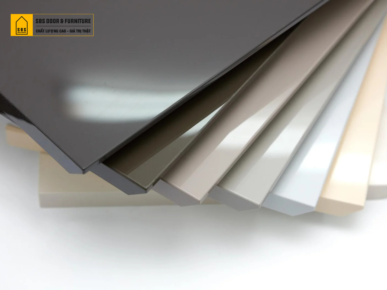 Tấm tủ bếp nhựa acrylic có bền không