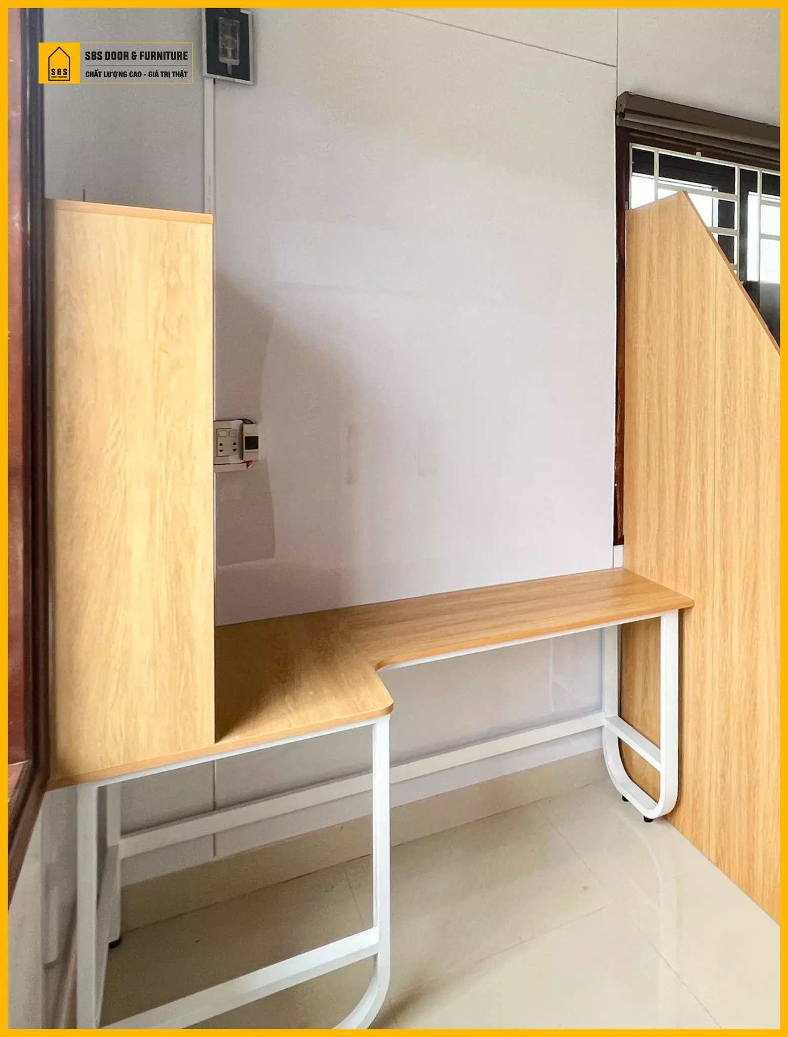 Chính sách hậu mãi thi công bàn học nhựa và nội thất nhựa tại SBS DOOR