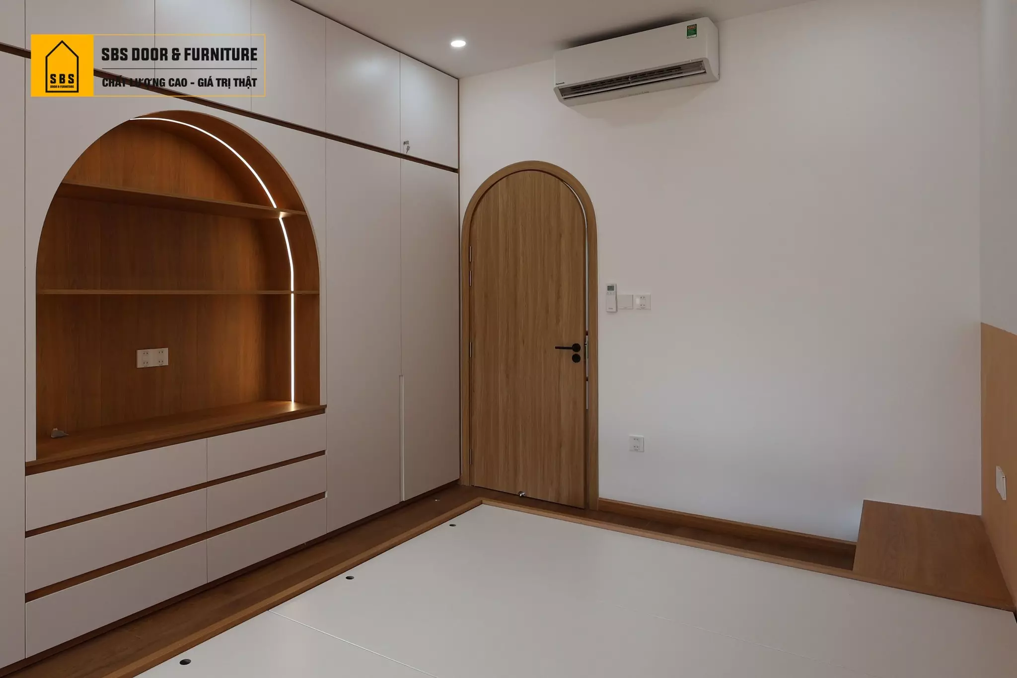 Phòng ngủ nên dùng loại cửa nhựa nào