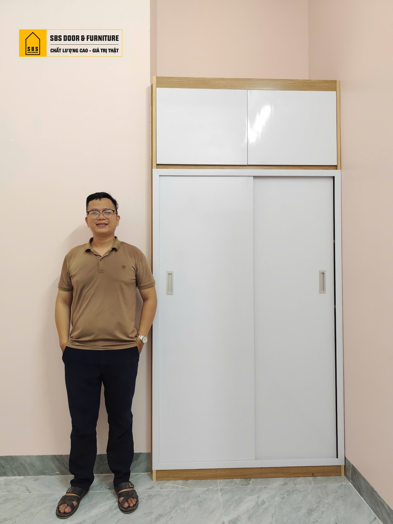 SBS DOOR thi công tủ quần áo nhựa 2 cánh