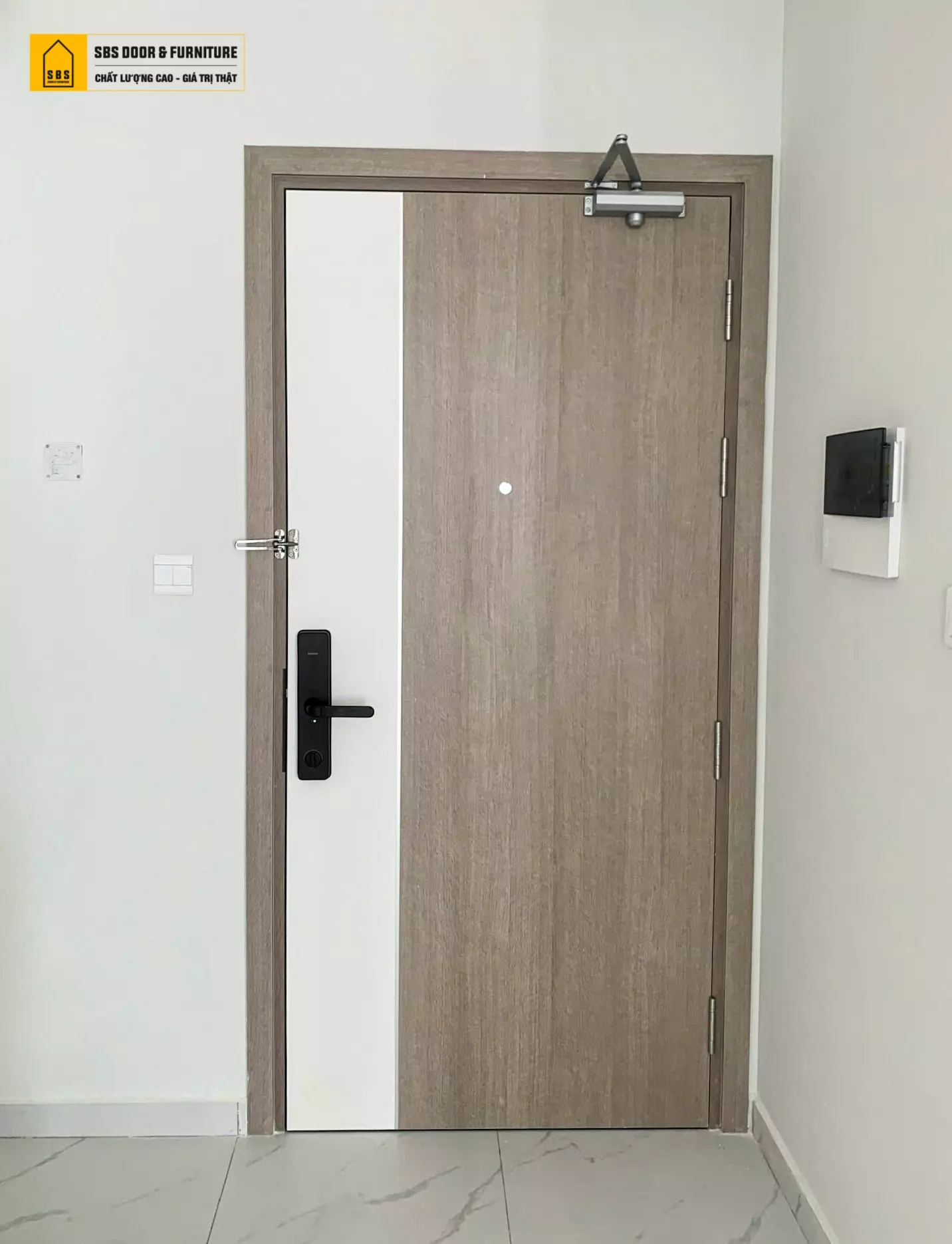 Cửa thép chống cháy phù hợp với công trình nhà trọ, căn hộ chung cư theo quy định 