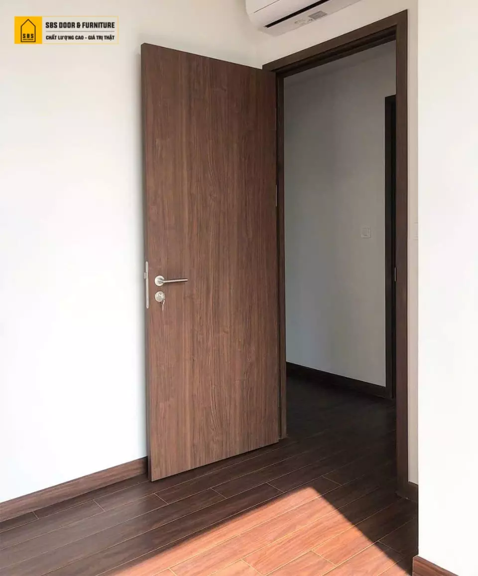 cửa gỗ chống cháy tốt hiện nay