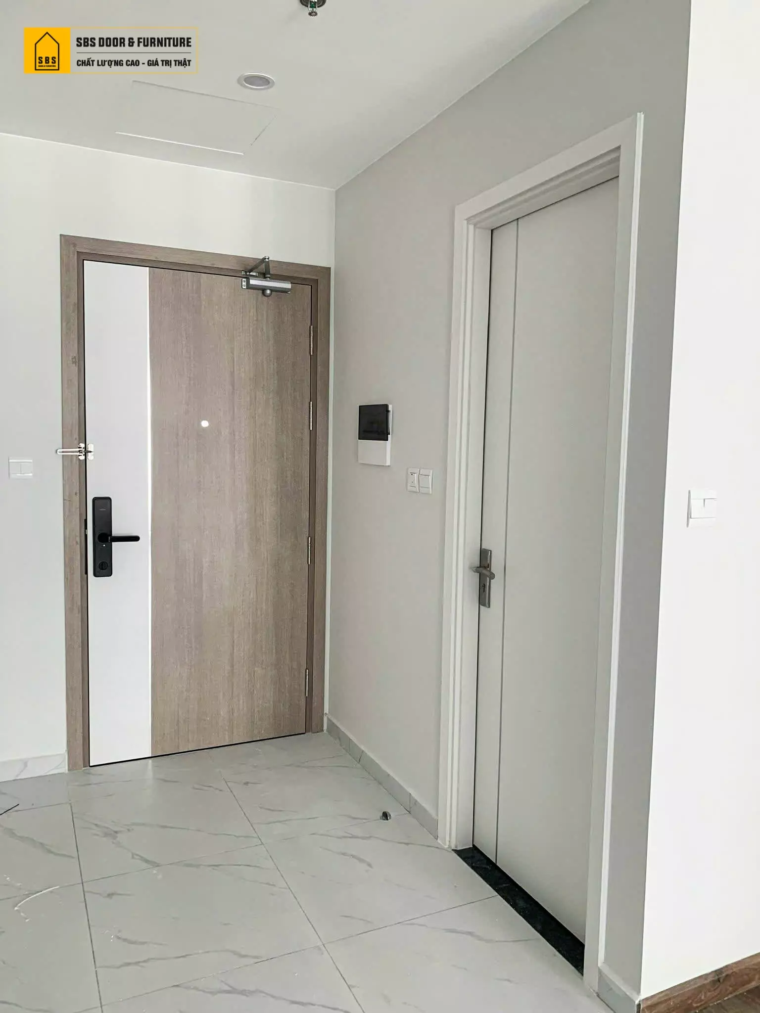 Mẫu cửa thép chống cháy 1 cánh vân gỗ